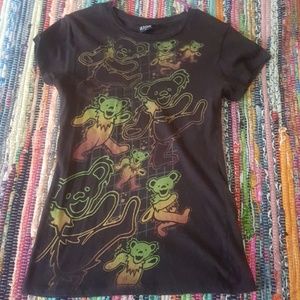 Grateful dead t-shirt